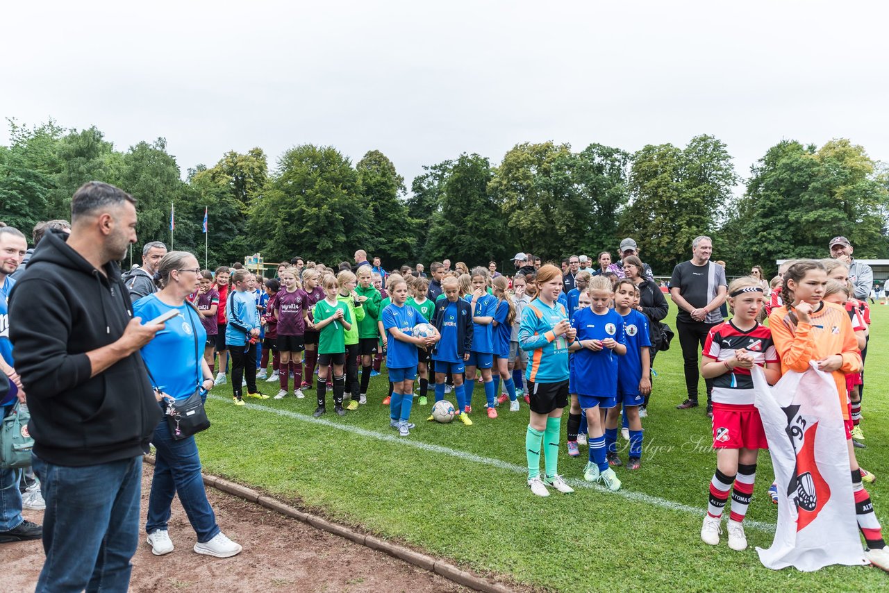Bild 211 - Loewinnen Cup